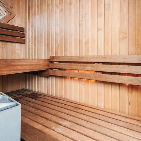 펜션 With And Fireplace